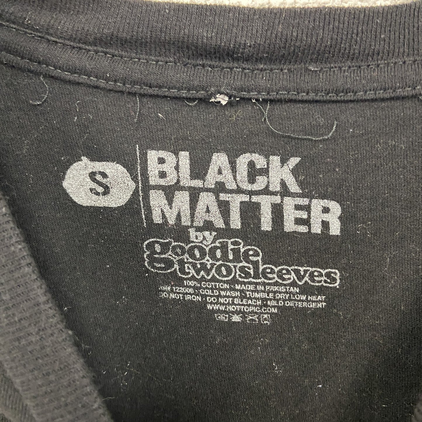 古着 used　BLACK MATTER　半袖プリントTシャツ　エイリアン　カジュアルデザイン　黒　クルーネック　レトロ　Sサイズ