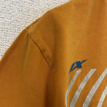 古着 used　Fox Raching　半袖プリントTシャツ　メキシコ製　カジュアルデザイン　オレンジ　クルーネック　Mサイズ