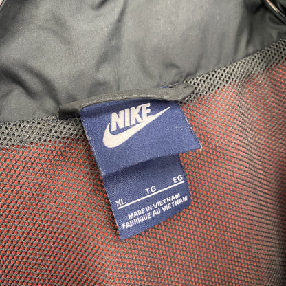 NIKE　ナイキ　トラックジャケット/ジャージ　デカロゴ　ブラック　グレー　レッド　XLサイズ