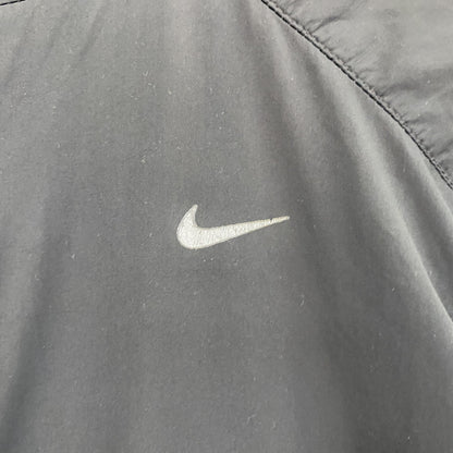 NIKE　ナイキ　フルジップジャケット　トラックジャケット/ジャージ　スウッシュ　黒　ブラック　Mサイズ