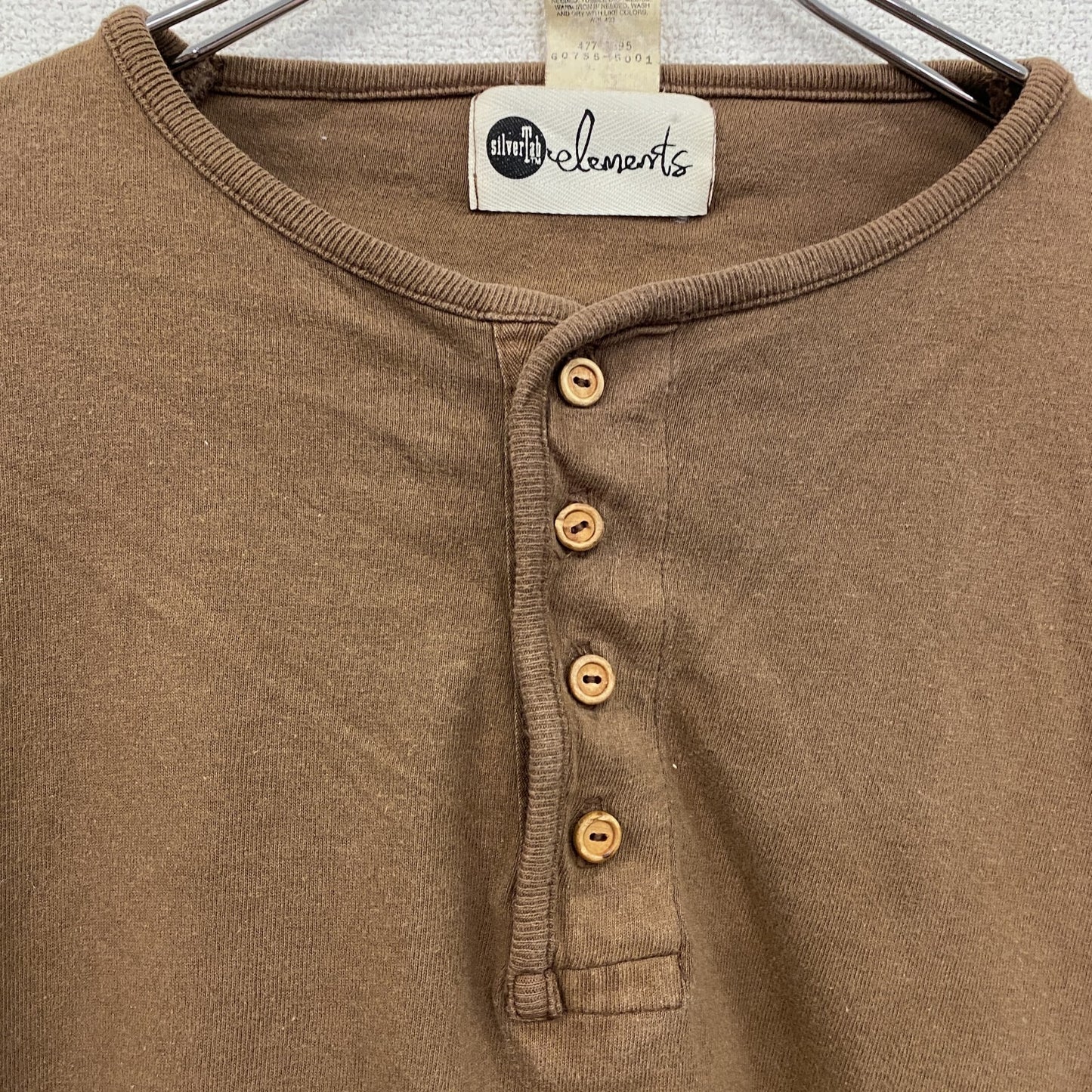 Levi’ｓ　リーバイス　SilverTab　シルバータブ　長袖Tシャツ/ロンT　ヘンリーネック　茶色　ブラウン　XLサイズ
