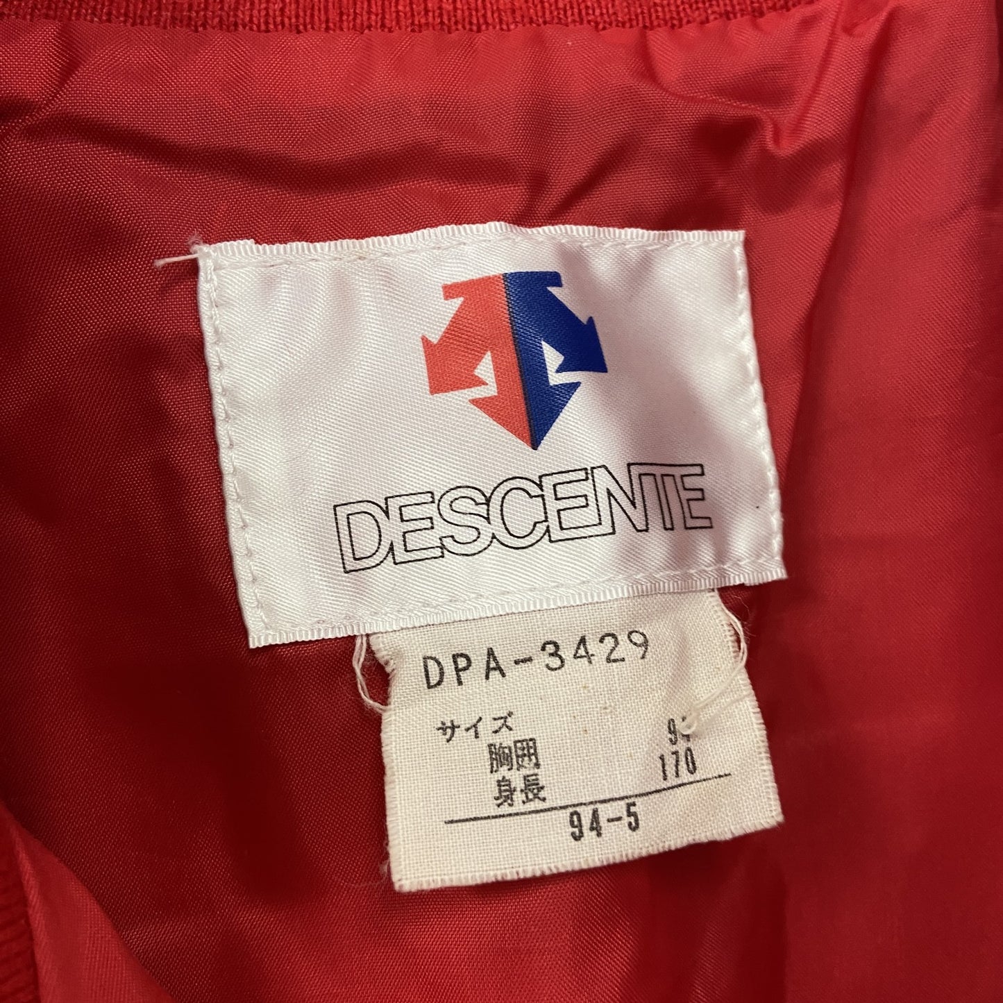 DESCENTE　デサント　ハーフジップナイロンジャケット　赤　レッド　紺　ネイビー