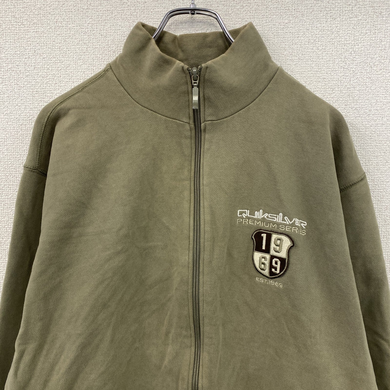 Quiksilver　クイックシルバー　フルジップスウェットジャケット　カーキ　XLサイズ