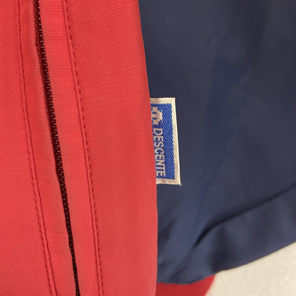 DESCENTE　デサント　ハーフジップナイロンジャケット　赤　レッド　紺　ネイビー