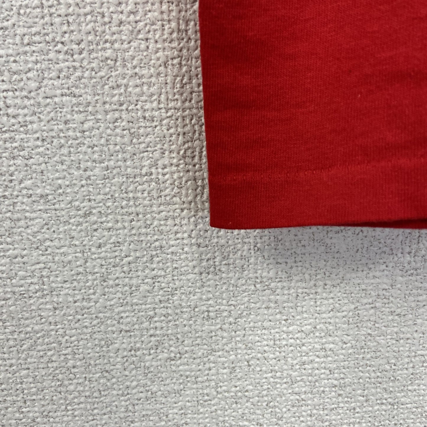 古着 used　ONEITA　半袖プリントTシャツ　刺繍デザイン　US製　NEW ORALEANS　カジュアル　レトロ　Mサイズ