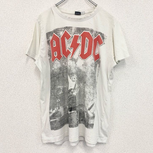 古着 used　AC/DC　半袖バンドプリントTシャツ　レトロデザイン　ミュージシャン　ロック　クルーネック　白　ホワイト　
