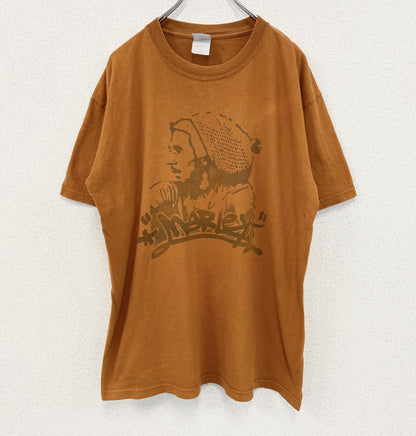 古着 used　URTRA COTTON　半袖プリントTシャツ　ボブ マリー　オレンジ　カジュアルデザイン　レトロ　Mサイズ