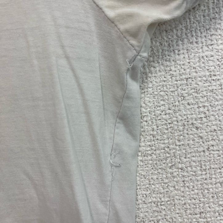 古着 used　AC/DC　半袖バンドプリントTシャツ　レトロデザイン　ミュージシャン　ロック　クルーネック　白　ホワイト　