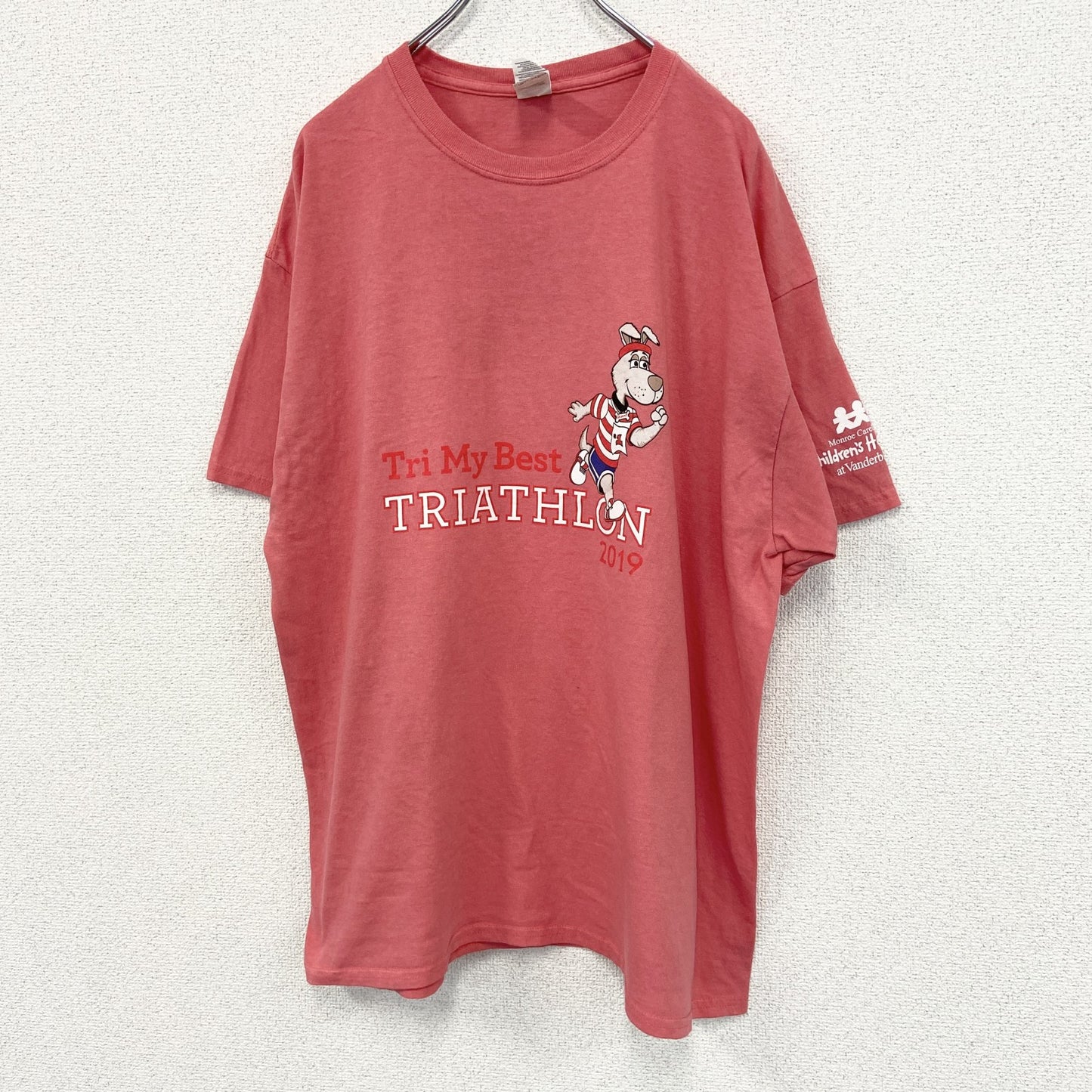 古着 used　GILDAN ギルダン　半袖プリントTシャツ　犬　dog　ピンク　カジュアルデザイン　レトロ　XLサイズ