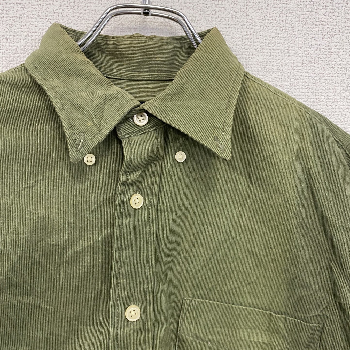 ～00s　OLD UNIQLO　オールドユニクロ　長袖コーデュロイシャツ　ボタンダウンシャツ　カーキ　Mサイズ