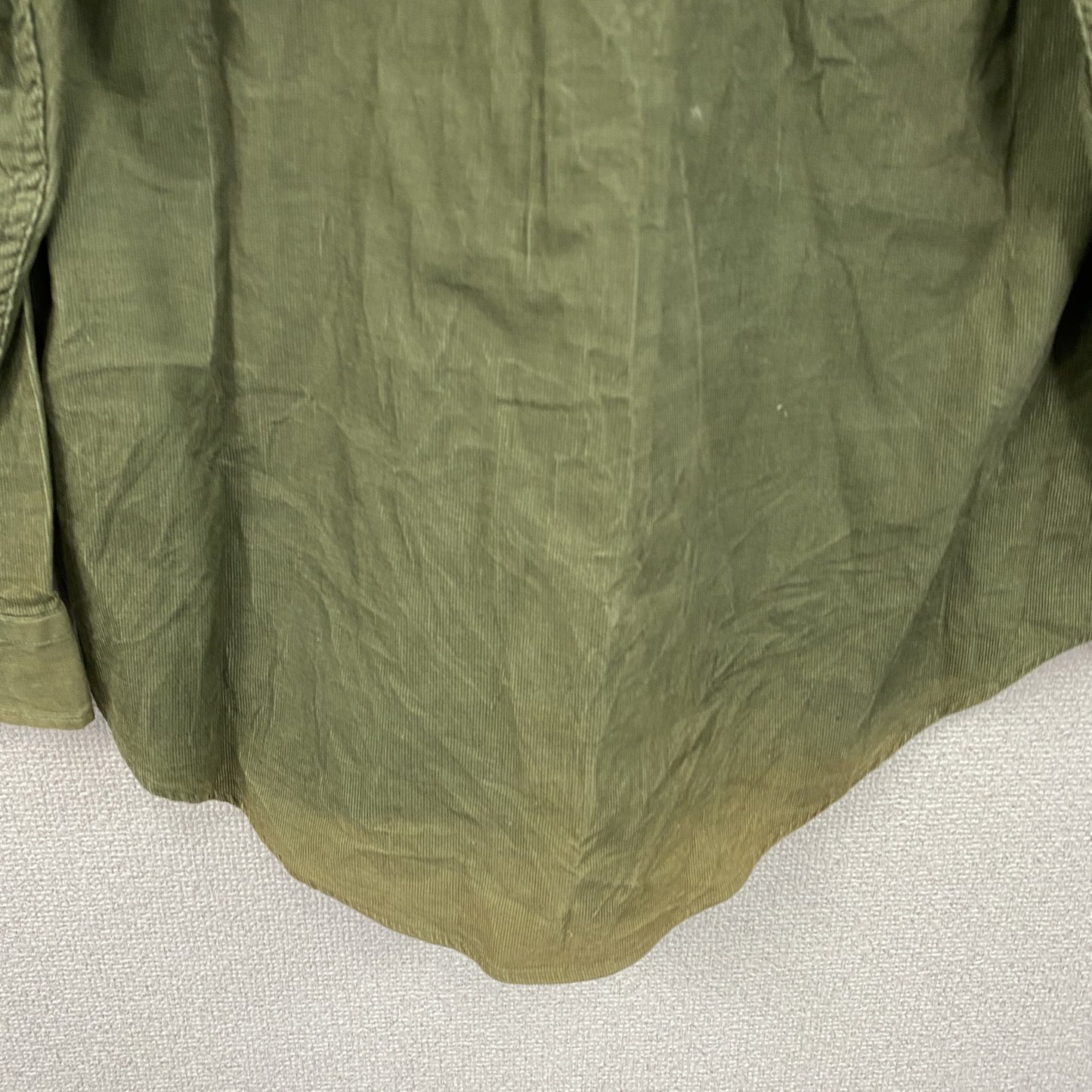 ～00s　OLD UNIQLO　オールドユニクロ　長袖コーデュロイシャツ　ボタンダウンシャツ　カーキ　Mサイズ