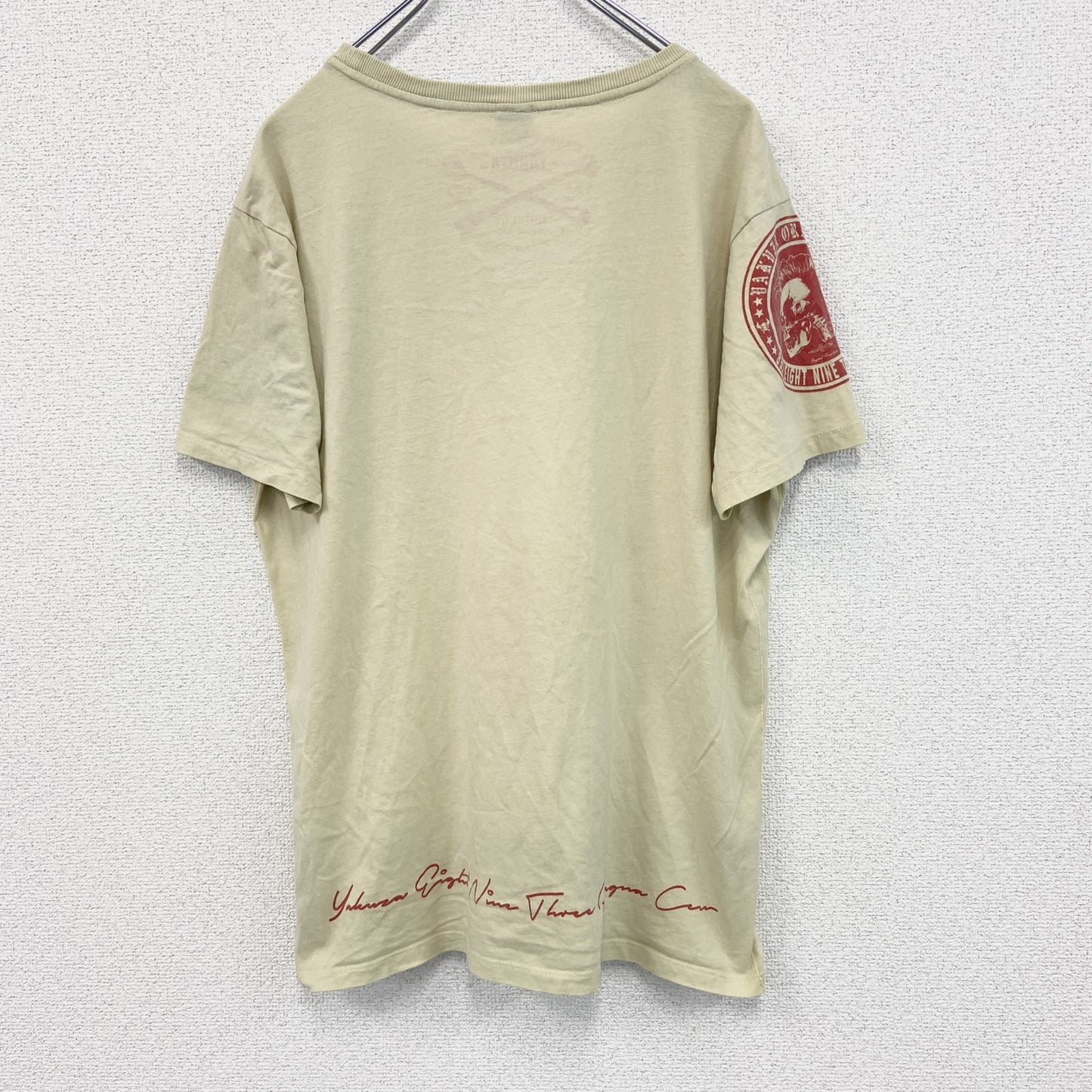 古着 used　YAKUZA　半袖プリントTシャツ　スカルデザイン　ドクロ　ロックデザイン　クリーム色　レトロ　XLサイズ