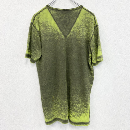 古着 used　半袖プリントTシャツ　レトロデザイン　十字架　ドクロ　Vネック　グラフィック　Y2K　緑　グリーン　Lサイズ
