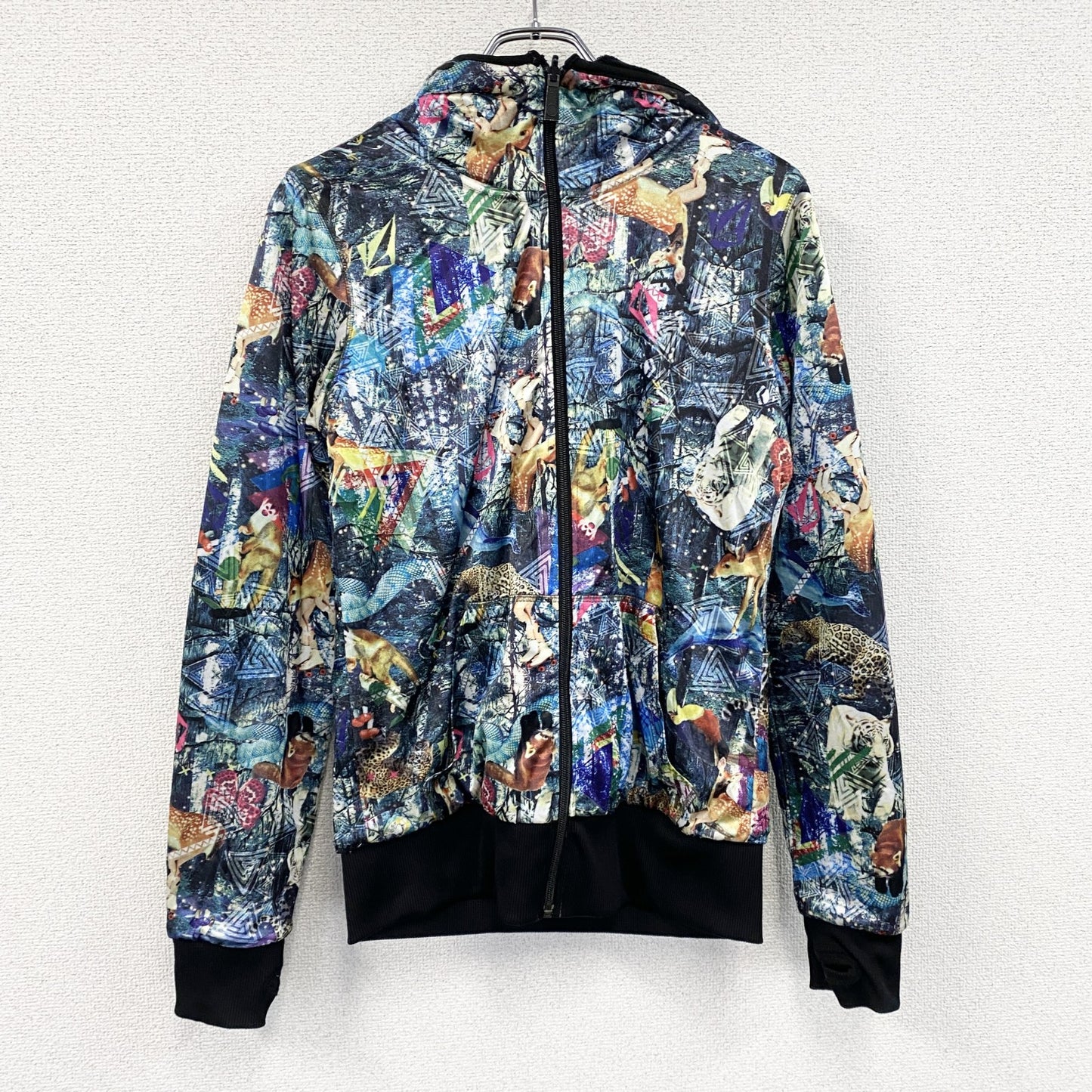 VOLCOM　ボルコム　フルジップフリースパーカー　リバーシブル　黒　ブラック　Mサイズ