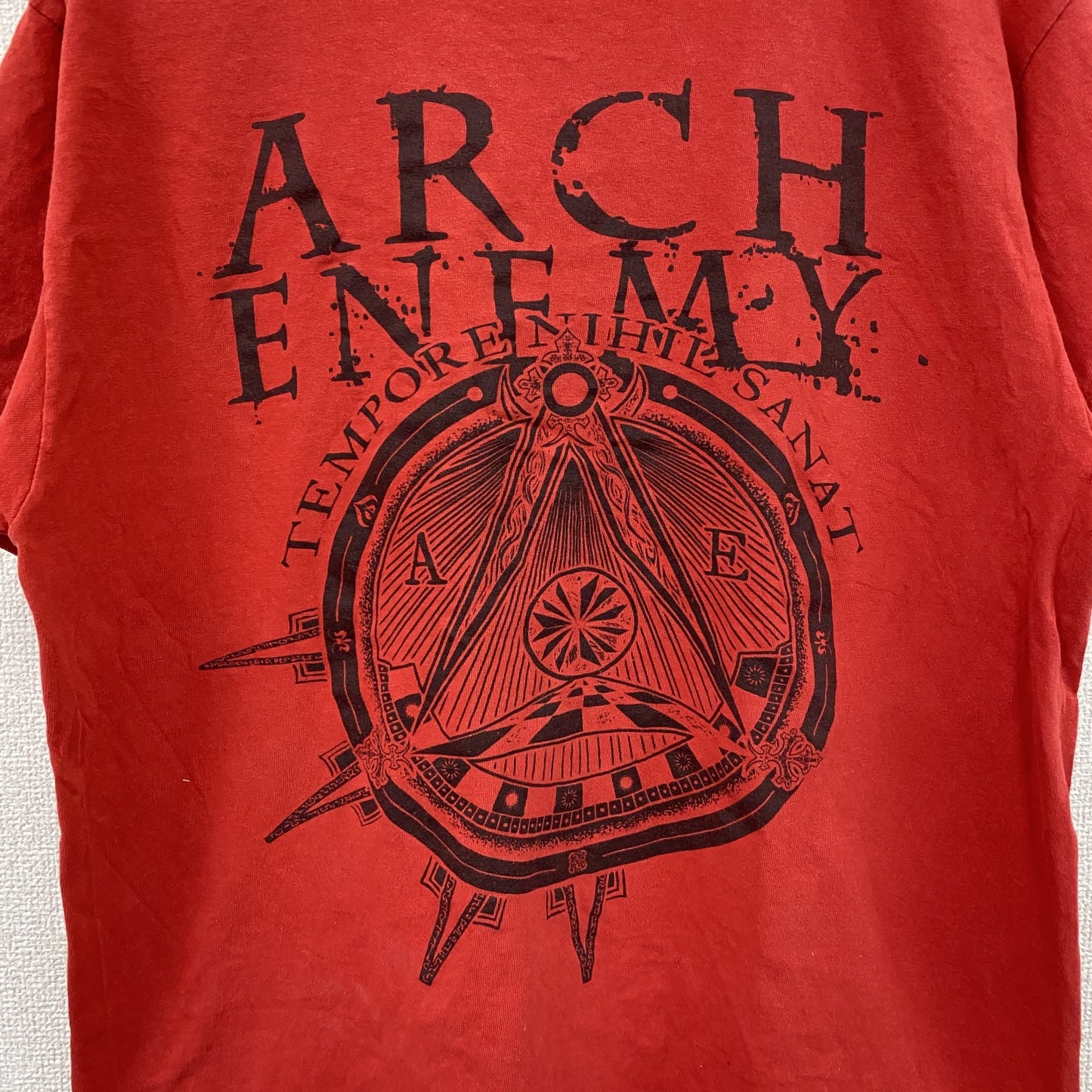 GILDAN　ギルダン　ARCH ENEMY　アーチエネミー　半袖プリントTシャツ　バンドT　赤　レッド