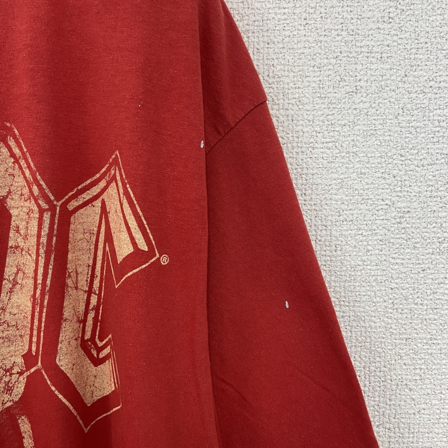 古着 used　OLDNAVY 　半袖バンドプリントTシャツ　AC/DC　カジュアルデザイン　赤　レトロ　クルーネック　XLサイズ
