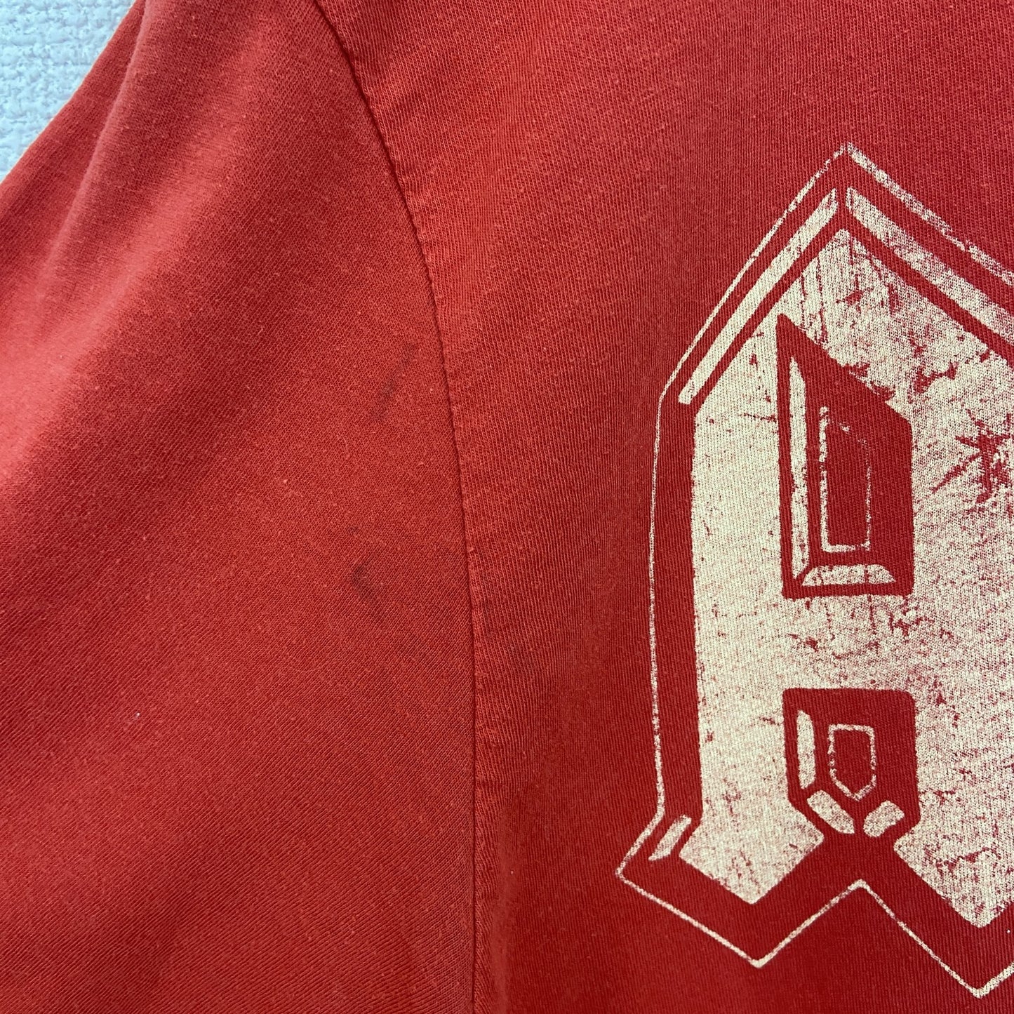 古着 used　OLDNAVY 　半袖バンドプリントTシャツ　AC/DC　カジュアルデザイン　赤　レトロ　クルーネック　XLサイズ