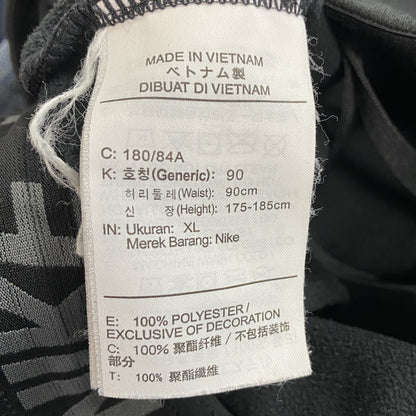 NIKE　ナイキ　スウェットパンツ　黒　ブラック　XLサイズ