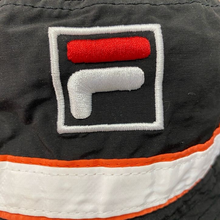 FILA　フィラ　バケットハット　刺繡ロゴ　デカロゴ　黒　ブラック