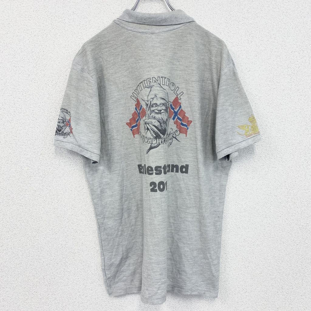古着 used 　FRUIT OF THE LOOM　半袖プリントポロシャツ　バックプリント　レトロ　国旗　灰　グレー　Lサイズ
