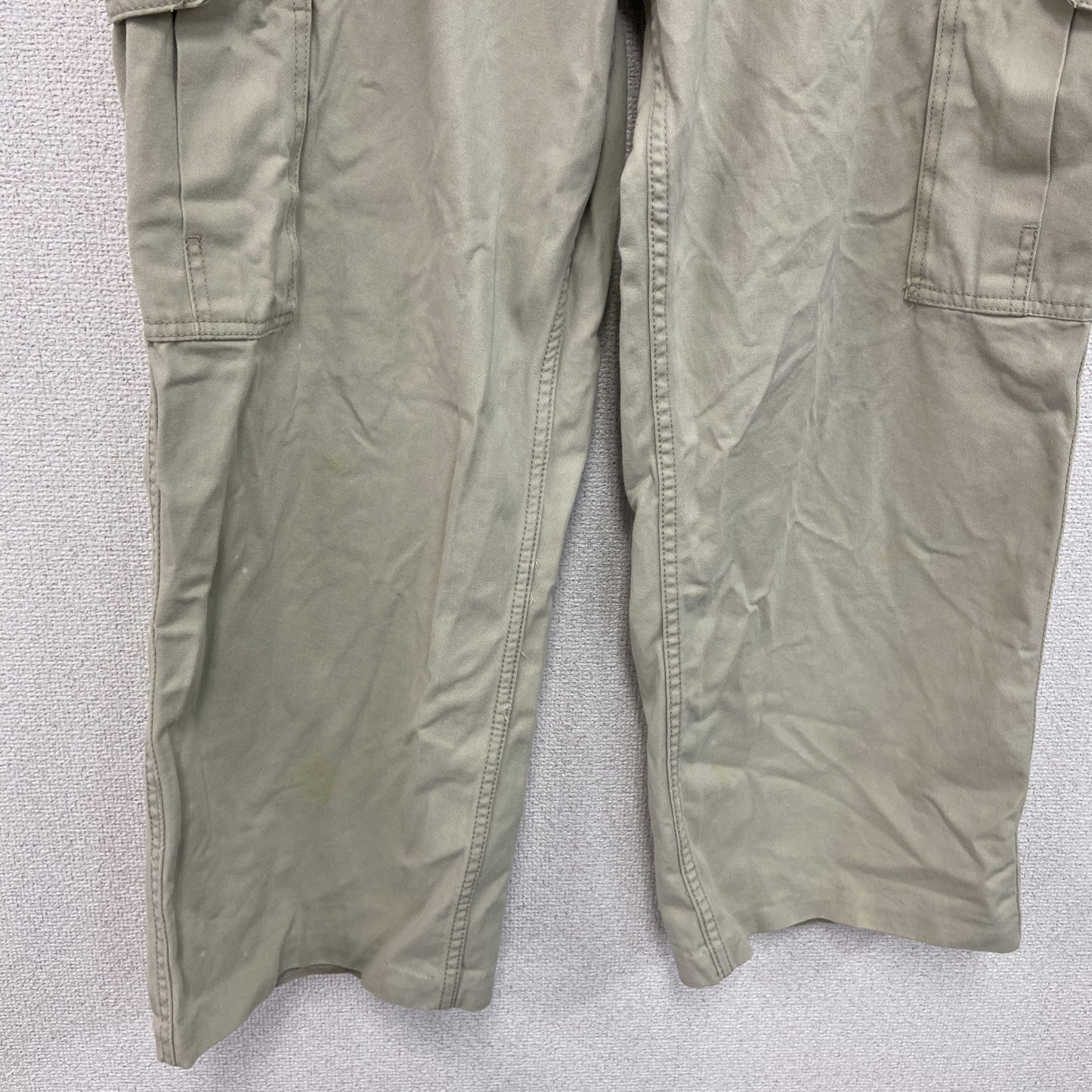 Levi's　リーバイス　LOOSE STRAIGHT 　カーゴパンツ　ベージュ　W36サイズ
