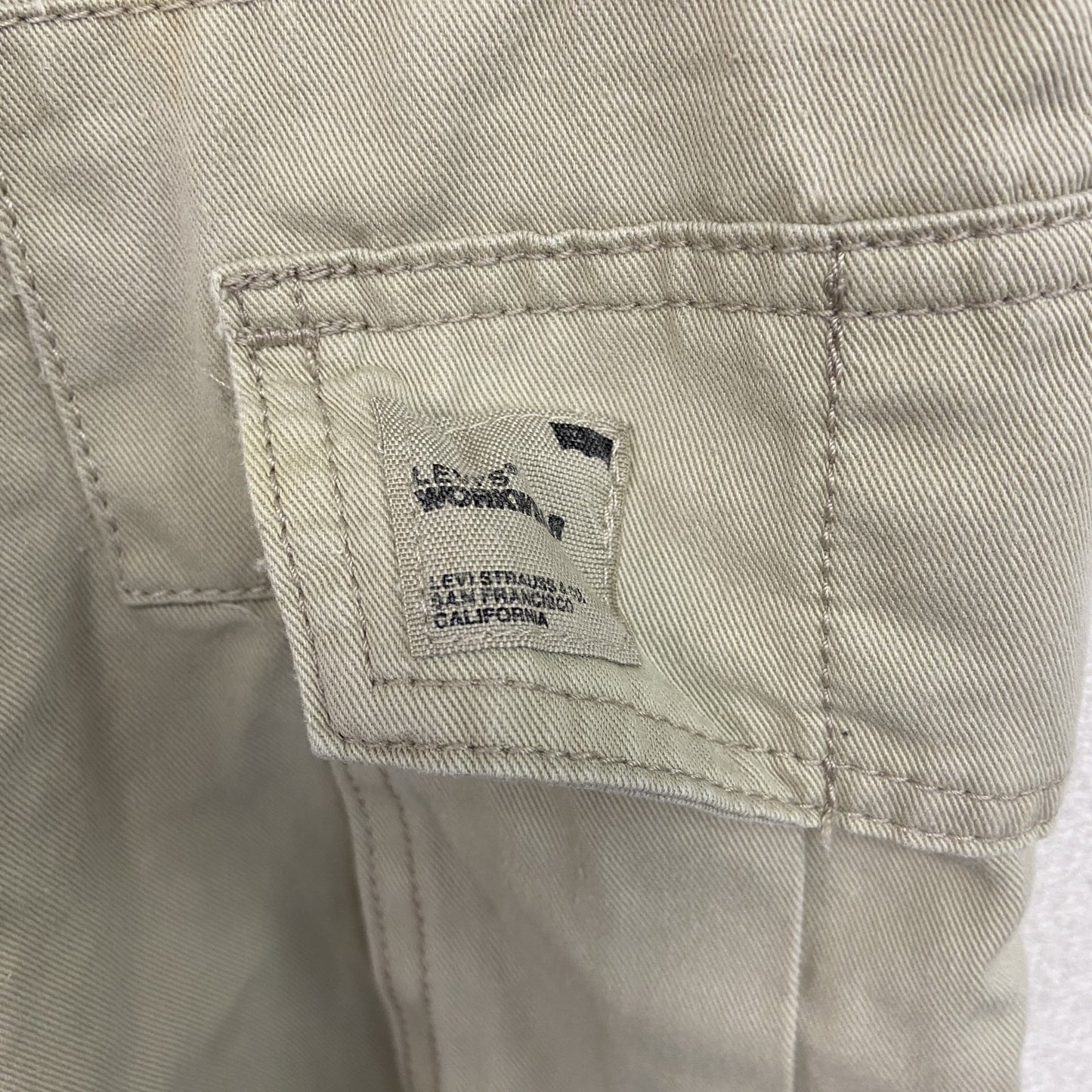 Levi's　リーバイス　LOOSE STRAIGHT 　カーゴパンツ　ベージュ　W36サイズ