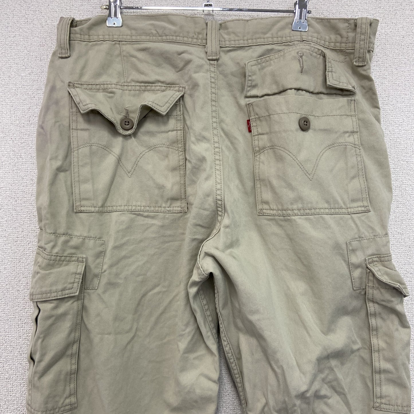 Levi's　リーバイス　LOOSE STRAIGHT 　カーゴパンツ　ベージュ　W36サイズ