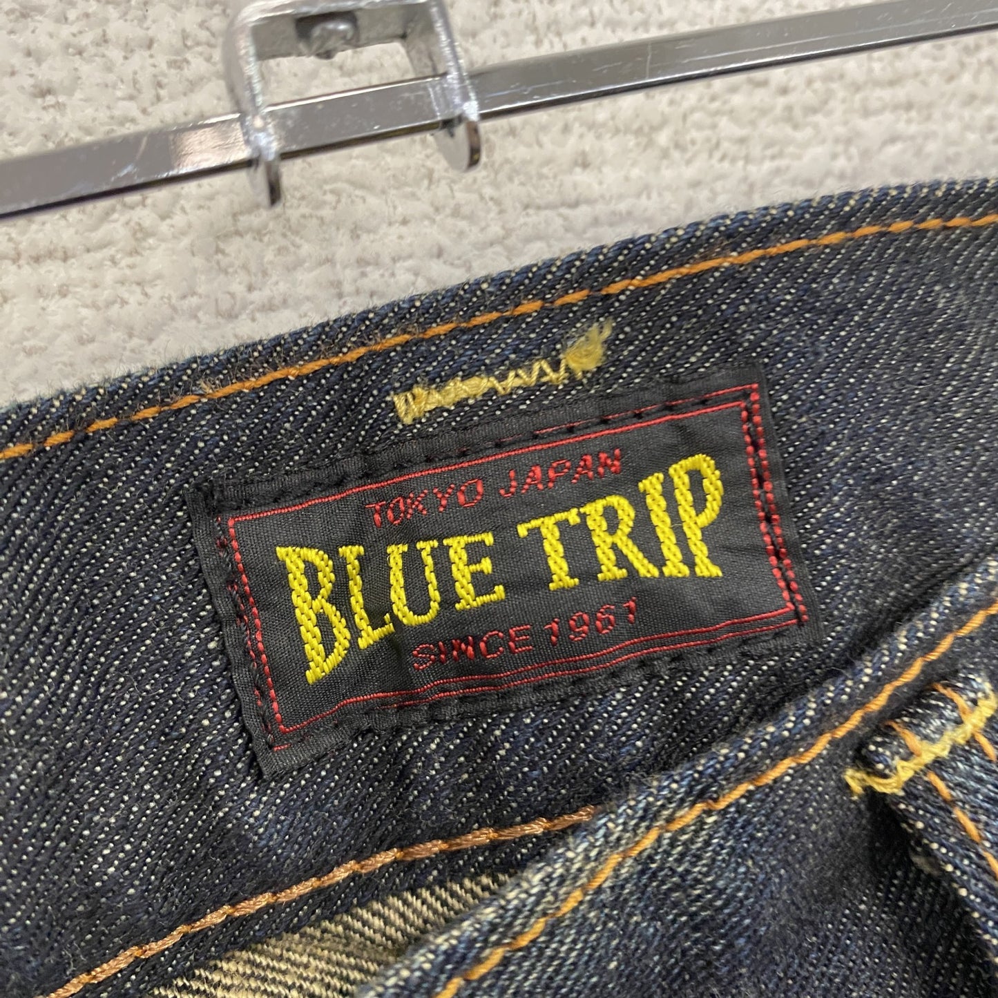 EDWIN BLUE TRIP　エドウィン　デニムパンツ/ジーンズ　鬼ヒゲ　縦落ち　インディゴ　W31サイズ