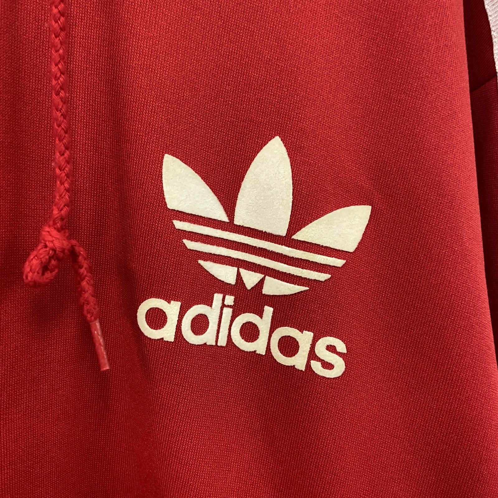 adidas　アディダス　フルジップパーカー/フーディー　赤　レッド　Lサイズ
