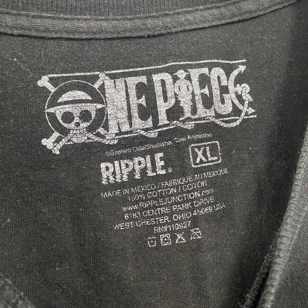 ONE PIECE　ワンピース　麦わらの一味　半袖プリントアニメTシャツ　キャラクター　黒　ブラック　XLサイズ