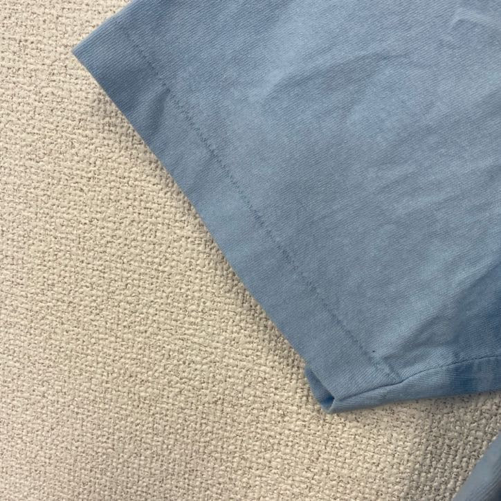 古着 used　90s　半袖プリントTシャツ　USA製　コットン100%　シングルステッチ　花　蝶　水色　ライトブルー　Lサイズ