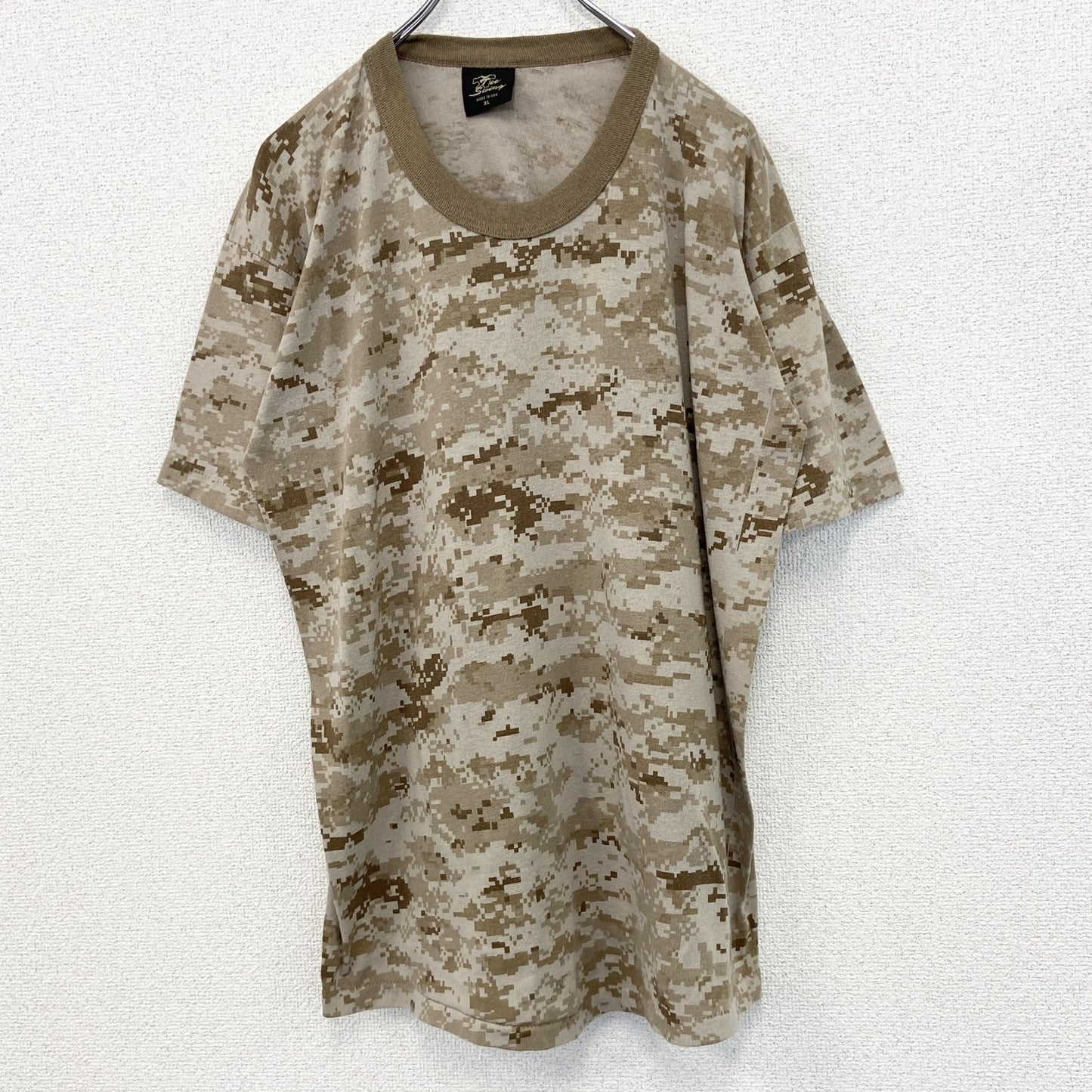 古着 used　Tee Swing　半袖総柄プリントTシャツ　カモ柄　シングルステッチ　80s　クルーネック　レトロ　XLサイズ