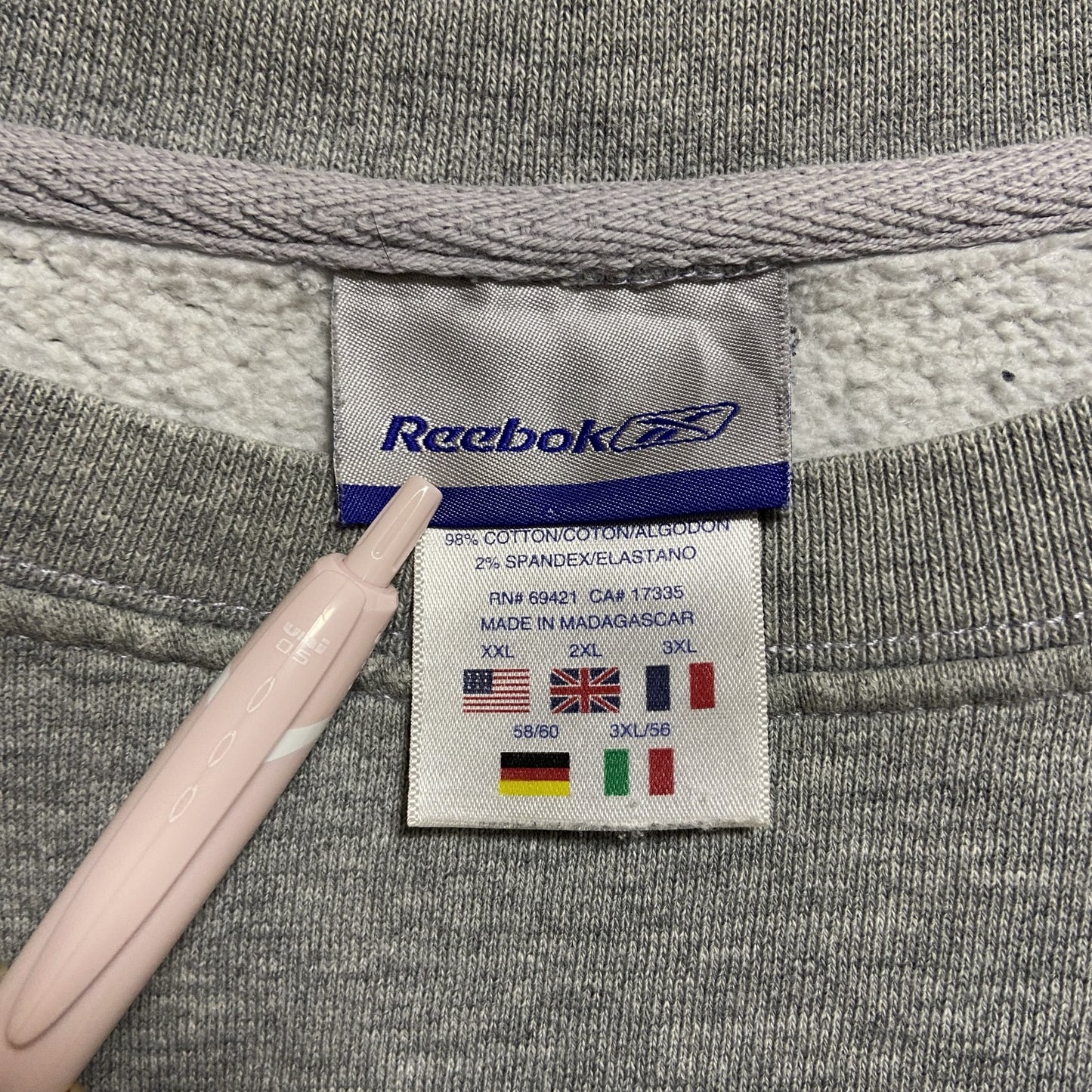 古着 used　Reebok リーボック　長袖ワンポイントロゴ刺繍スウェット　トレーナー　オーバーサイズ　グレー　XXLサイズ