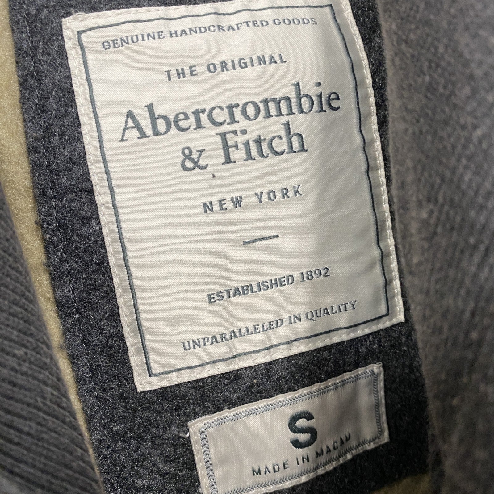 90s　Abercrombie&Fitch　アバクロンビー&フィッチ　スウェットパーカー/フーディー　ブラック　Sサイズ