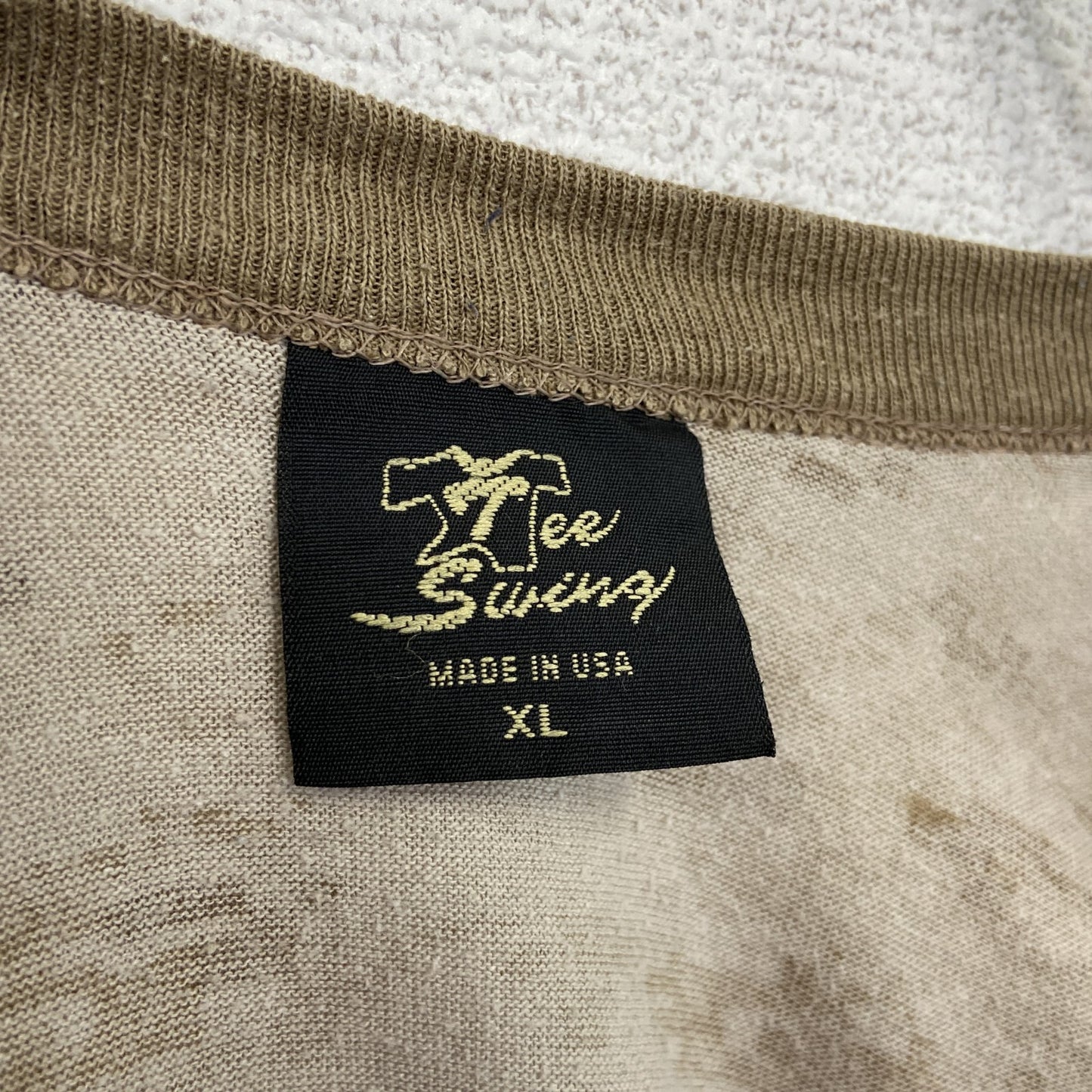 古着 used　Tee Swing　半袖総柄プリントTシャツ　カモ柄　シングルステッチ　80s　クルーネック　レトロ　XLサイズ