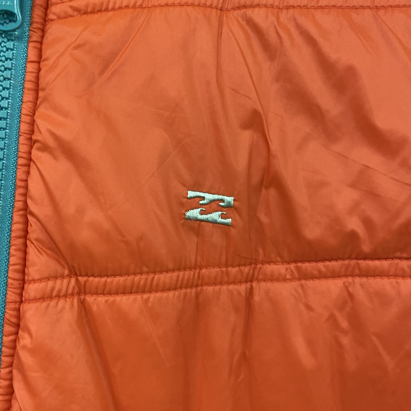 BILLABONG　ビラボン　フルジップナイロンジャケット　中綿入り　ハの字ポケット　リバーシブル　オレンジ　チェック柄