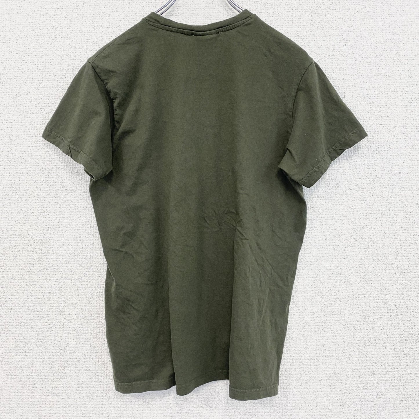 STRANGEA THE HELLENIC BRAND　半袖プリントTシャツ　スポーツ　カーキ　クルーネック　Mサイズ