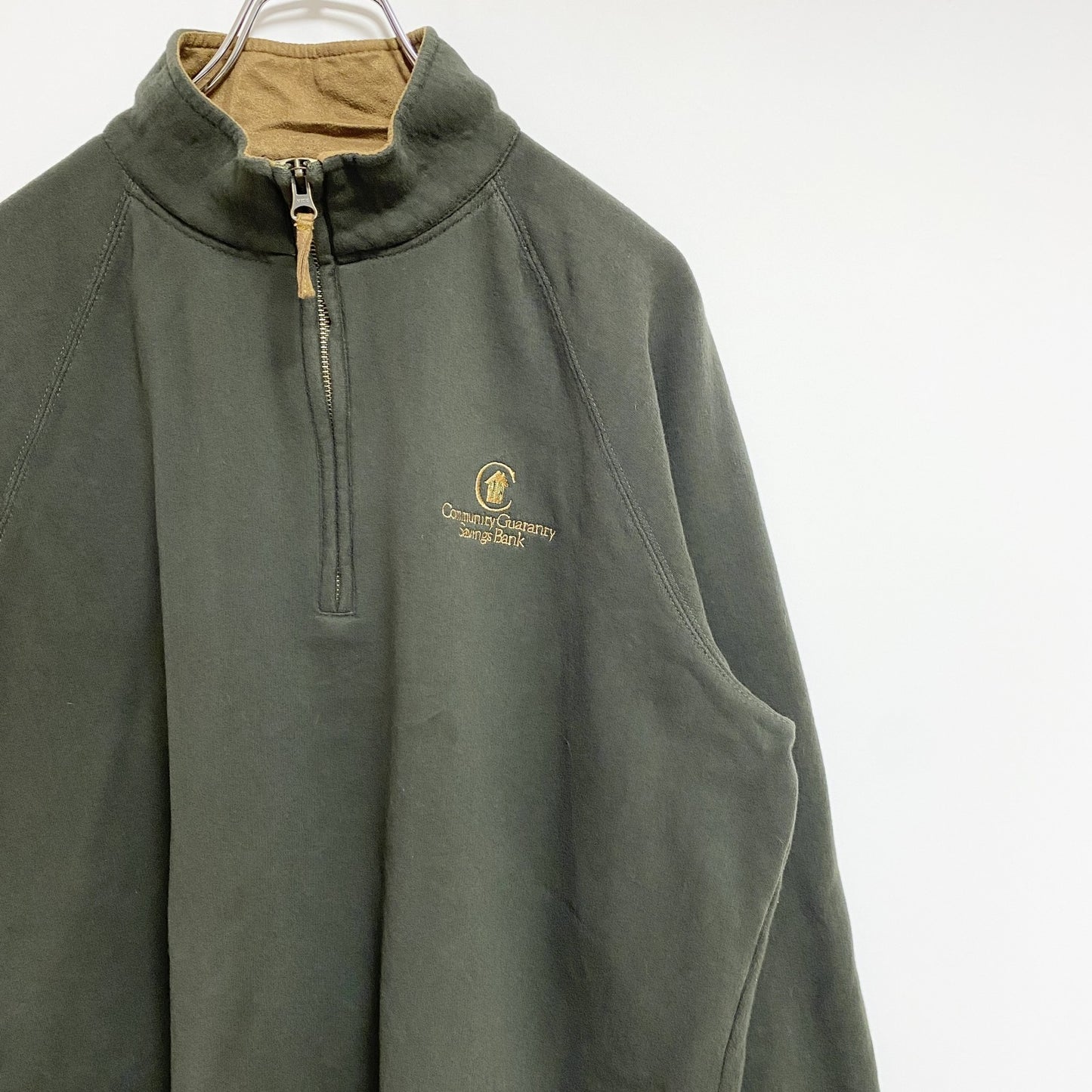 古着 used　WOOLRICH ウールリッチ　長袖ハーフジップスウェット　トレーナー　ワンポイント刺繡　カーキ　レトロ　Lサイズ
