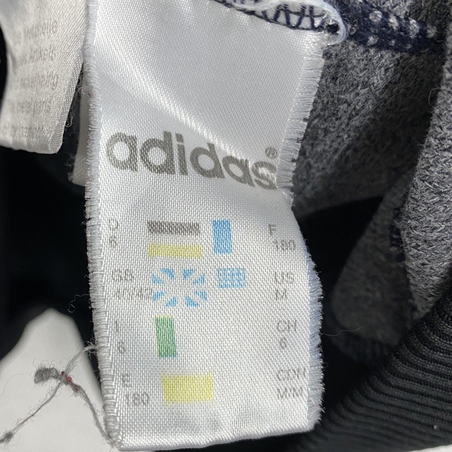 90s　adidas　アディダス　トラックジャケット/ジャージ　ヴィンテージ　黒　ブラック　Mサイズ　