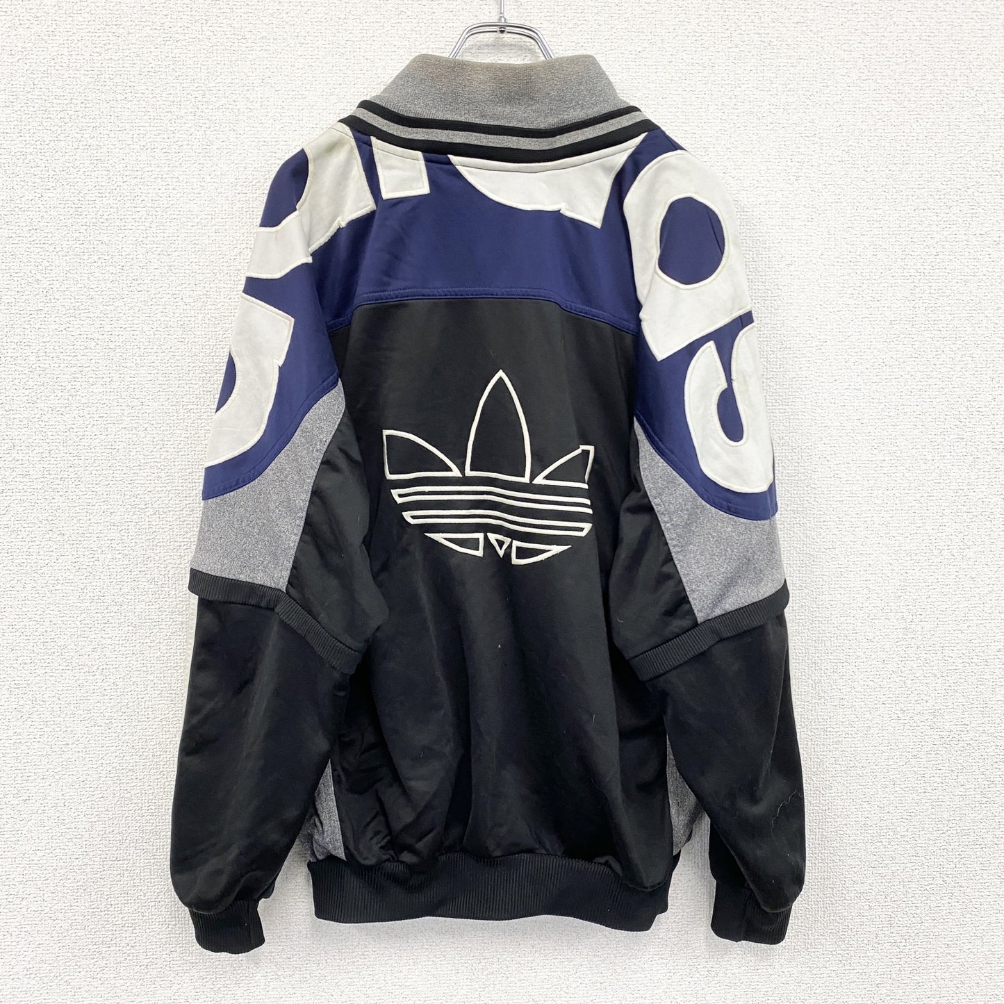 90s　adidas　アディダス　トラックジャケット/ジャージ　ヴィンテージ　黒　ブラック　Mサイズ　