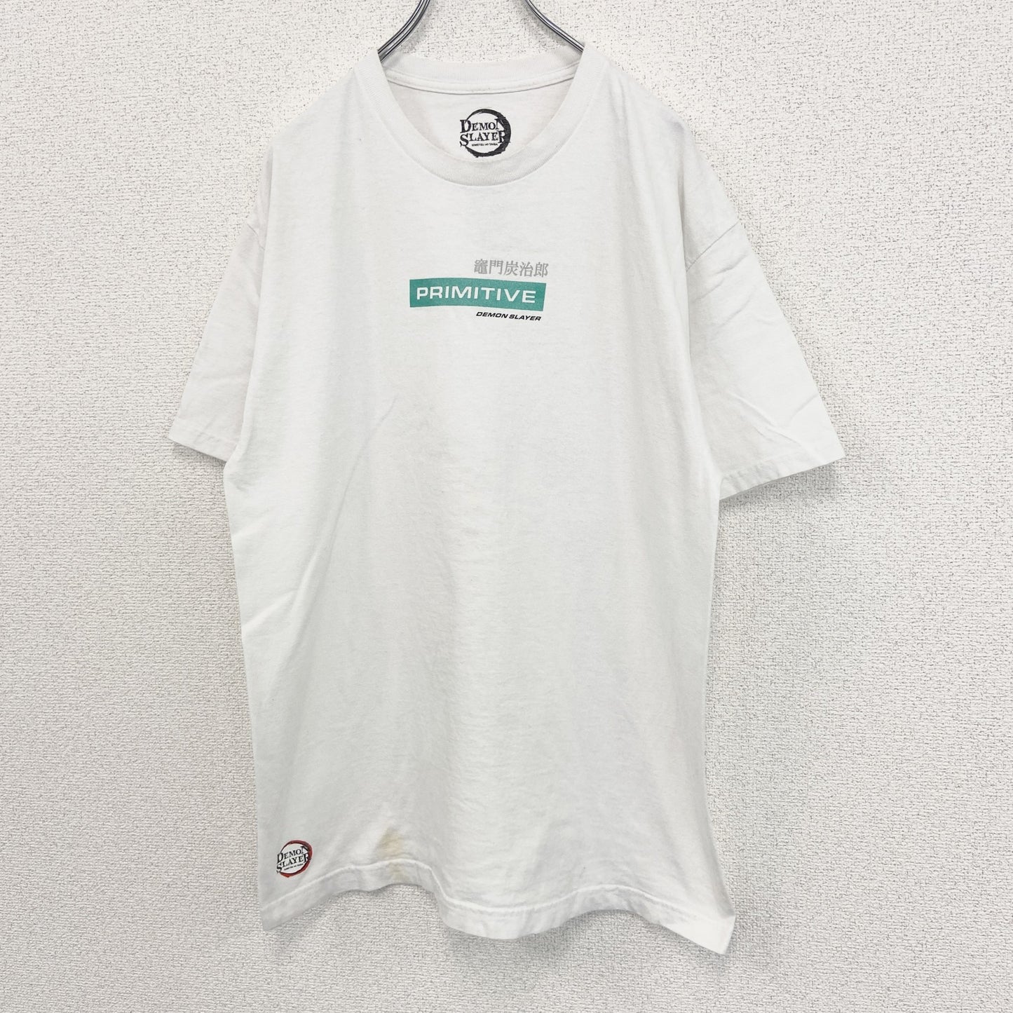 古着 used　DEMON SLAYER　半袖アニメプリントTシャツ　鬼滅の刃　竃門炭治郎　白　クルーネック　Lサイズ