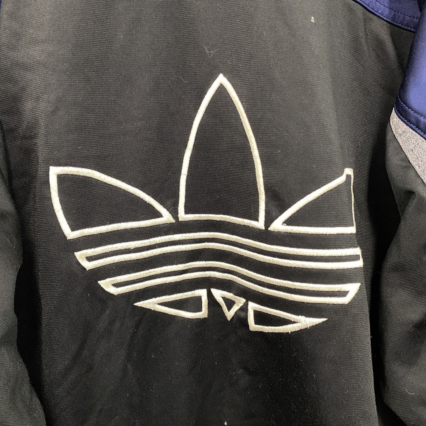 90s　adidas　アディダス　トラックジャケット/ジャージ　ヴィンテージ　黒　ブラック　Mサイズ　