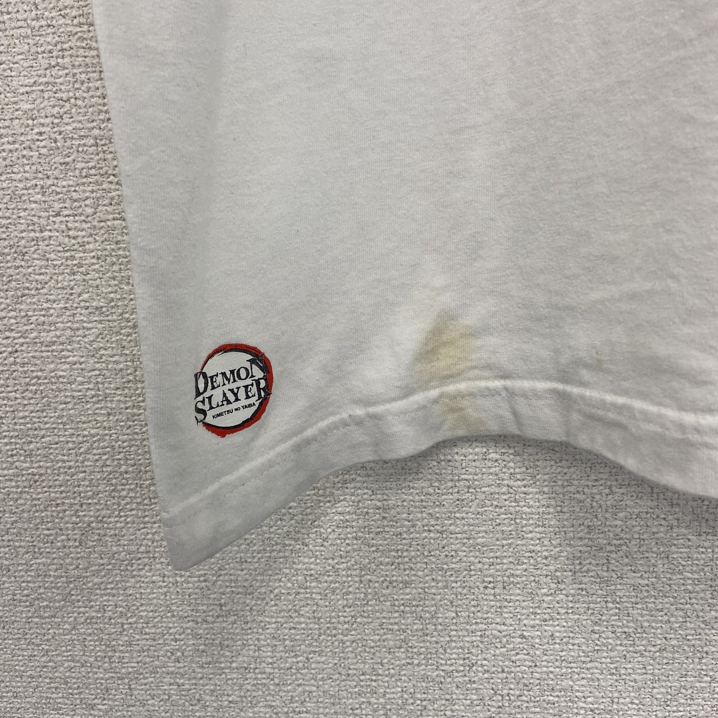 古着 used　DEMON SLAYER　半袖アニメプリントTシャツ　鬼滅の刃　竃門炭治郎　白　クルーネック　Lサイズ