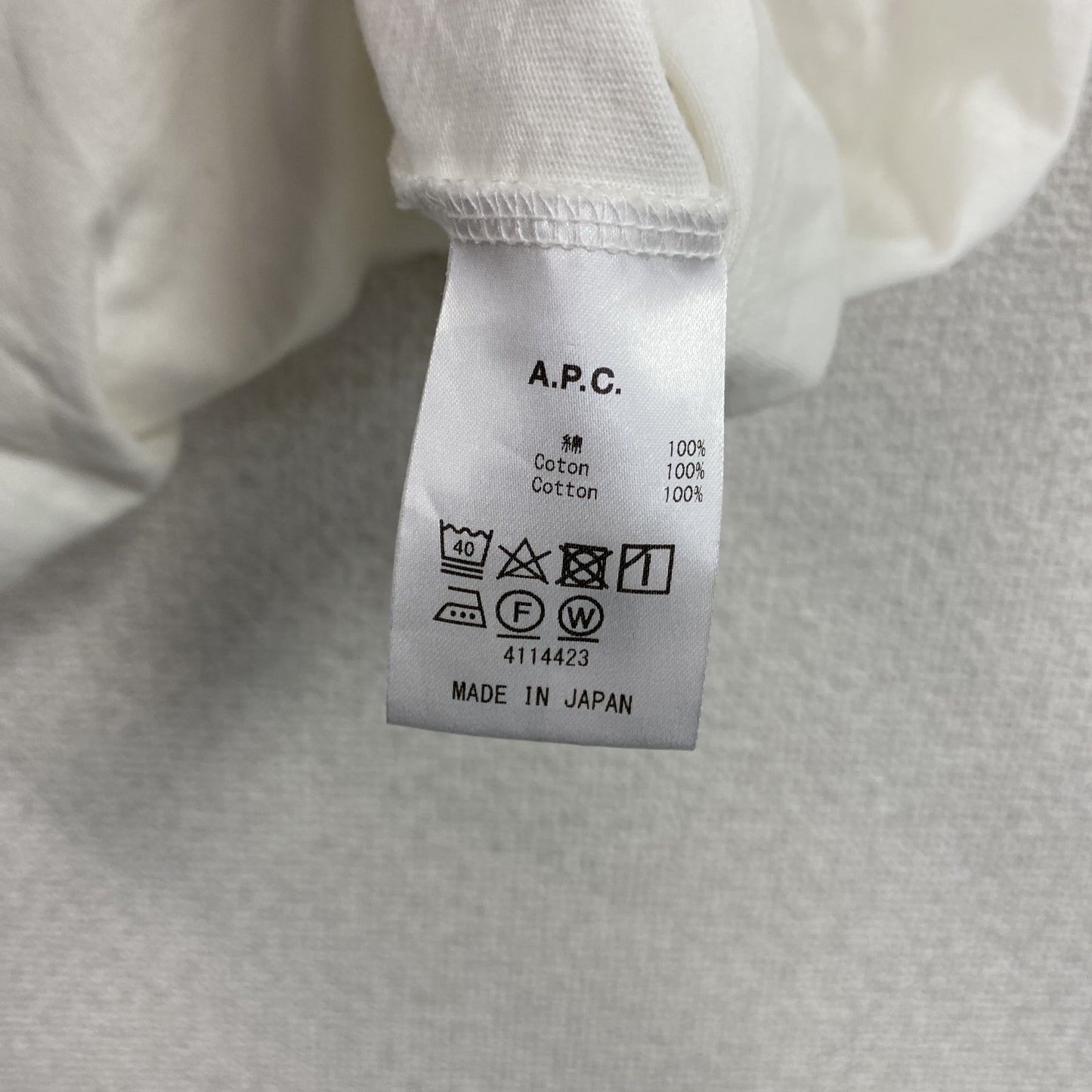 A.P.C.　アーペーセー　半袖プリントTシャツ　Rue Madame　白　ホワイト　Sサイズ
