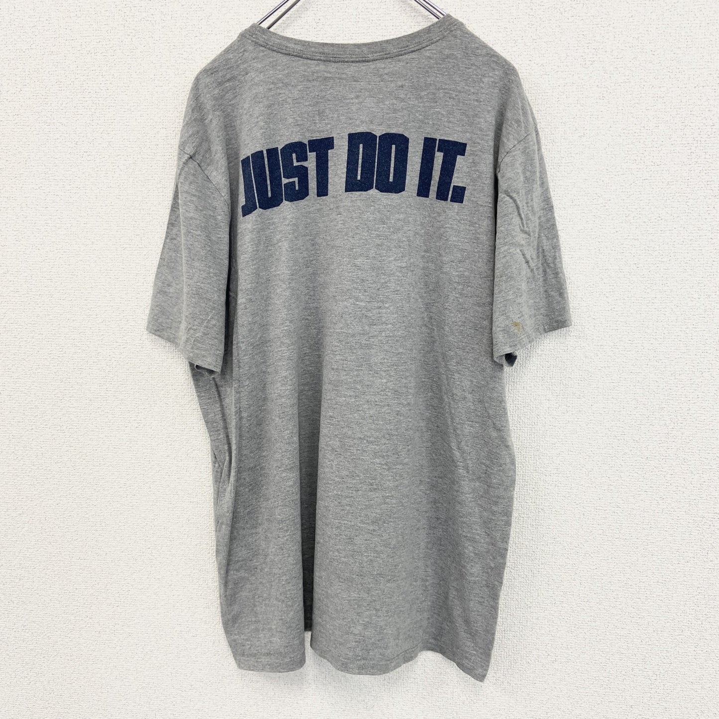 NIKE ナイキ　半袖プリントTシャツ　バスケットボール　スウッシュロゴ　グレー　クルーネック　XLサイズ