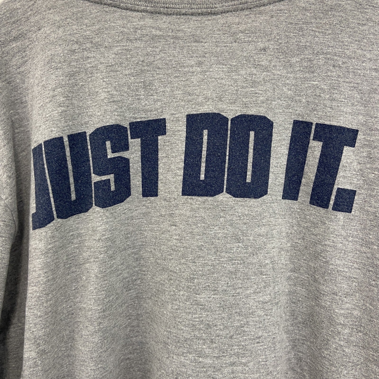NIKE ナイキ　半袖プリントTシャツ　バスケットボール　スウッシュロゴ　グレー　クルーネック　XLサイズ