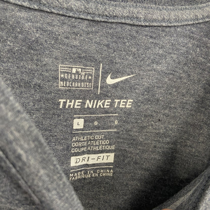 古着 used　NIKE ナイキ　半袖プリントTシャツ　DRI-FIT　スウッシュロゴ　グレー　クルーネック　カジュアル　Lサイズ