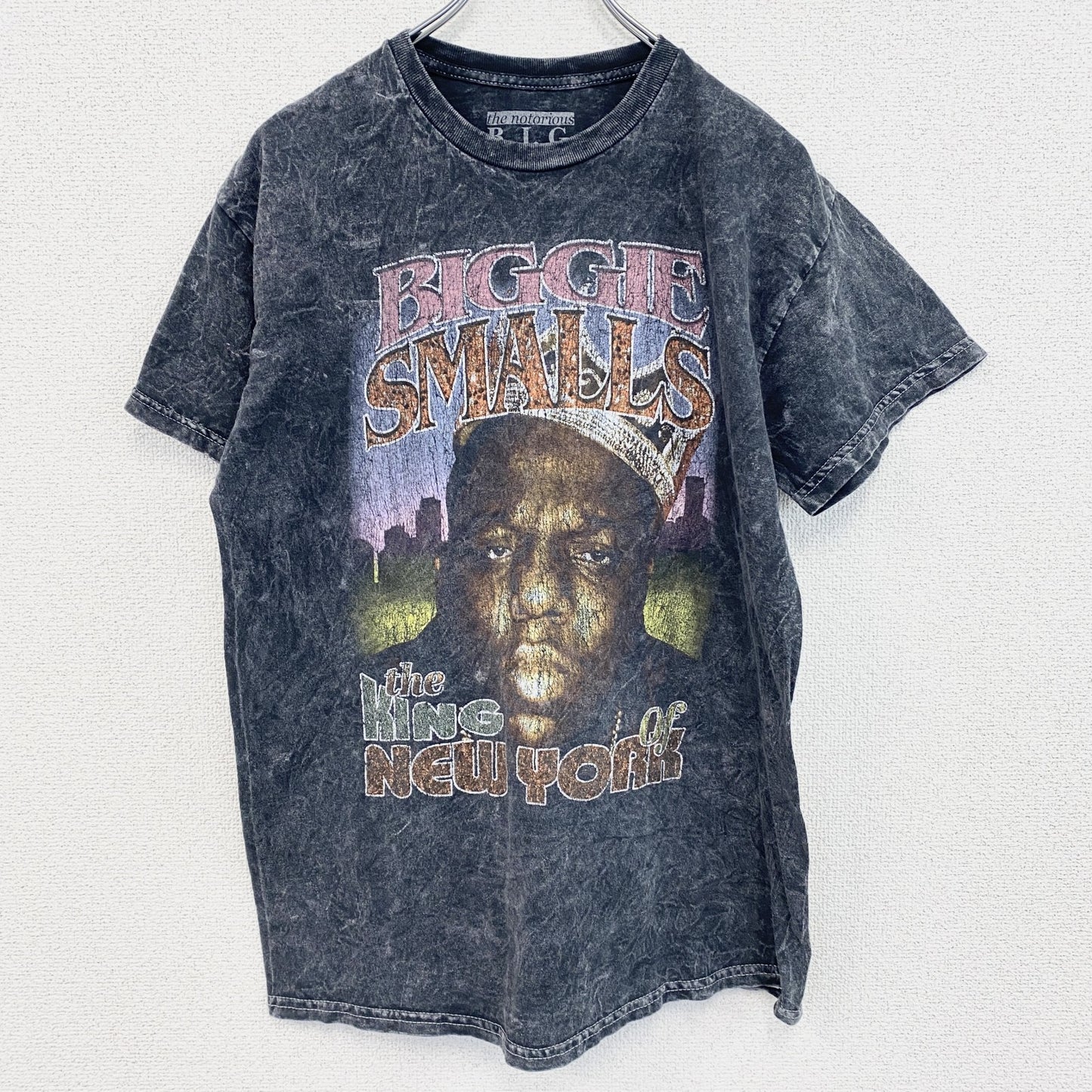 古着 used　半袖プリントTシャツ　ノトーリアスB.I.G　クルーネック　レトロデザイン　灰色　ダークグレー　Mサイズ