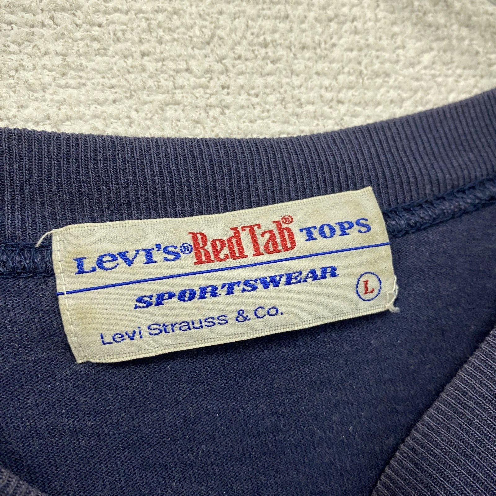 Levi’s　リーバイス　半袖プリントＴシャツ　紺　ネイビー　Lサイズ