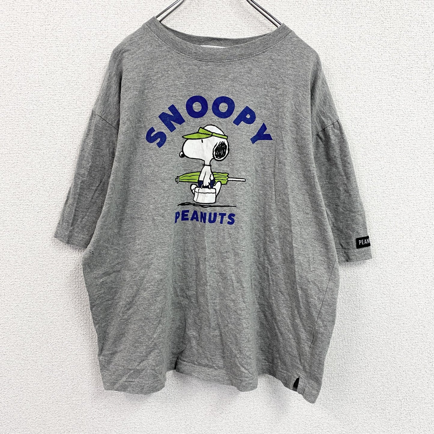 PEANUTS　ピーナッツ　SNOOPY　スヌーピー　半袖Tシャツ　キャラクターT　灰色　グレー　Lサイズ